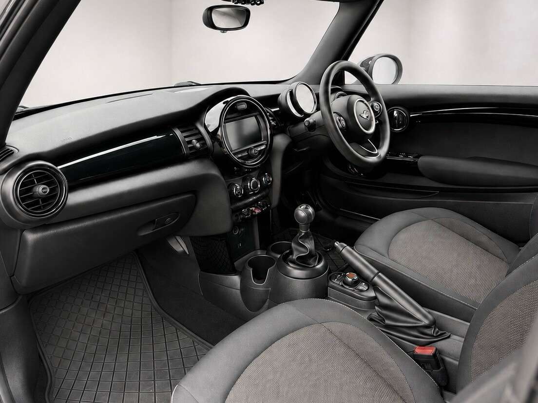 2018 MINI CONVERTIBLE 2018 MINI CONVERTIBLE