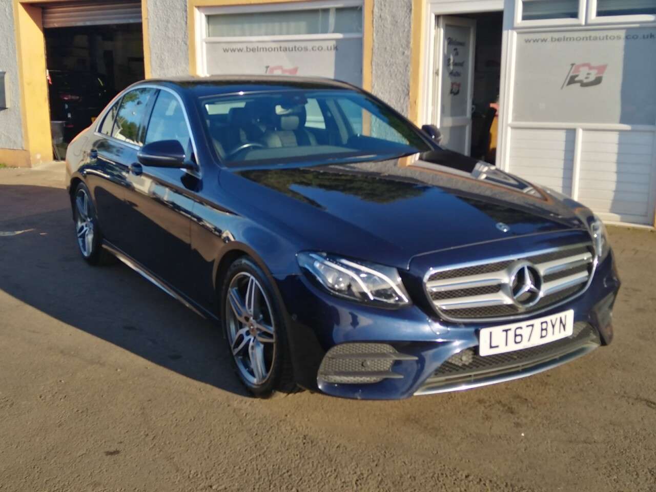 A 2017 MERCEDES-BENZ E-CLASS 2.0 E220d AMG Line Saloon 4dr Diesel G-Tronic+ Euro 6 (s/s) (194 ps) A 2017 MERCEDES-BENZ E-CLASS 2.0 E220d AMG Line Saloon 4dr Diesel G-Tronic+ Euro 6 (s/s) (194 ps)
