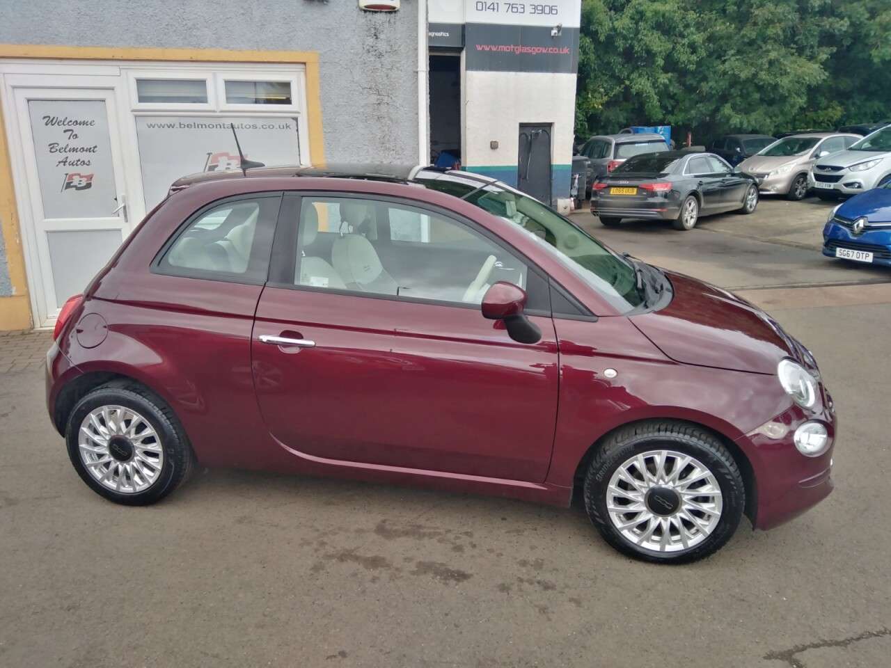 A 2021 FIAT 500 1.0 MHEV Lounge Hatchback 3dr Petrol Manual Euro 6 (s/s) (70 bhp) A 2021 FIAT 500 1.0 MHEV Lounge Hatchback 3dr Petrol Manual Euro 6 (s/s) (70 bhp)