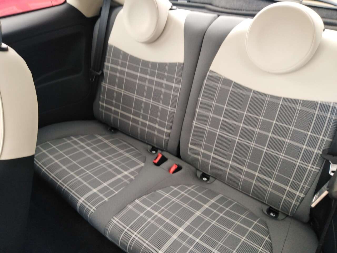 2021 FIAT 500 2021 FIAT 500