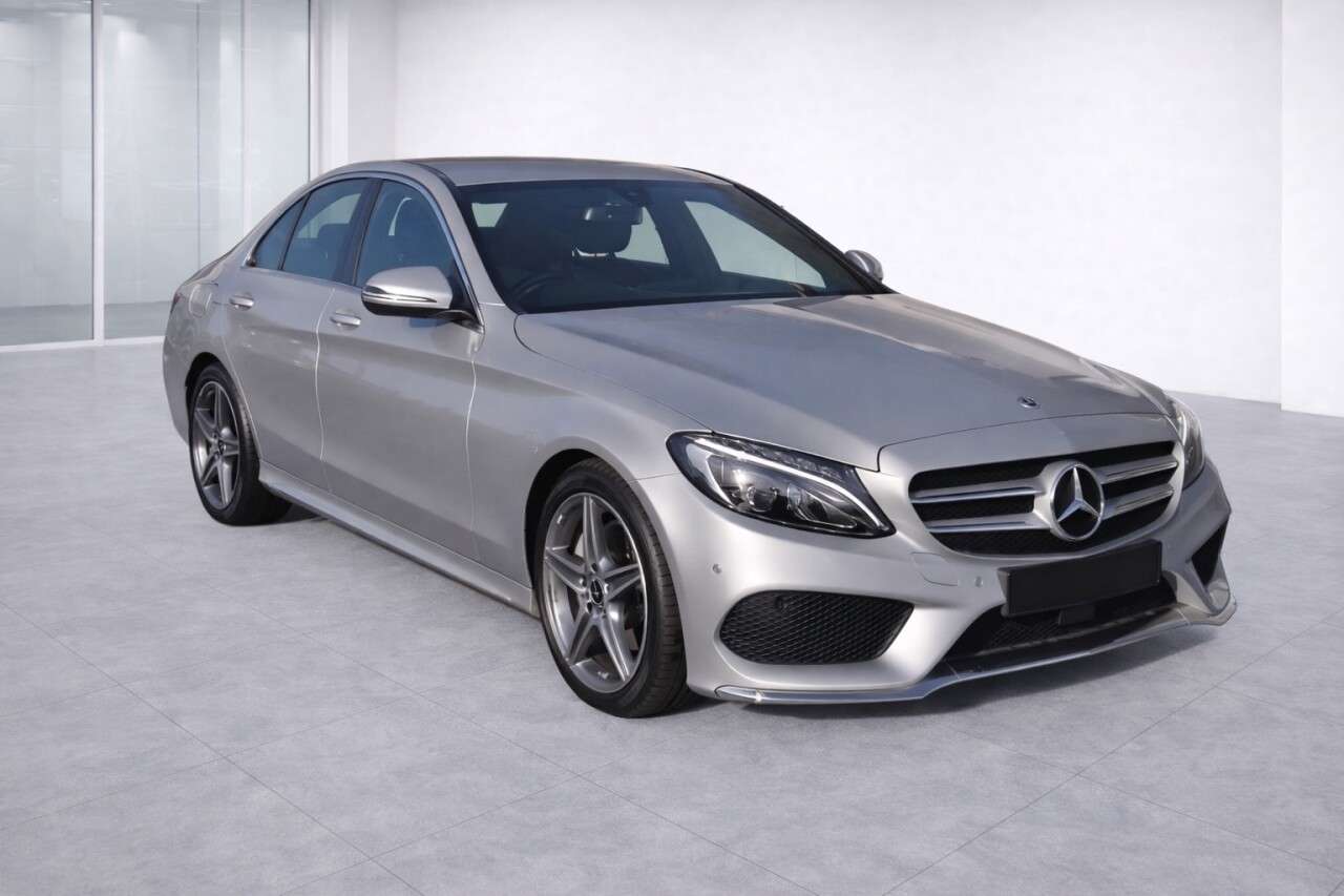 A 2018 MERCEDES-BENZ C-CLASS 2.1 C220d AMG Line Saloon 4dr Diesel G-Tronic+ Euro 6 (s/s) (170 ps) A 2018 MERCEDES-BENZ C-CLASS 2.1 C220d AMG Line Saloon 4dr Diesel G-Tronic+ Euro 6 (s/s) (170 ps)