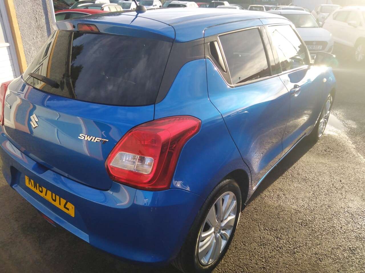 2017 SUZUKI SWIFT 2017 SUZUKI SWIFT