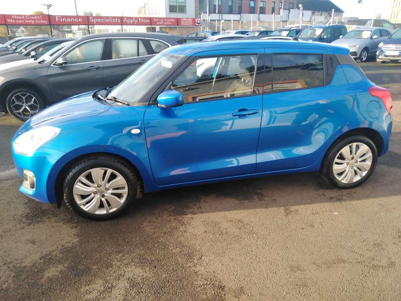 2017 SUZUKI SWIFT 2017 SUZUKI SWIFT