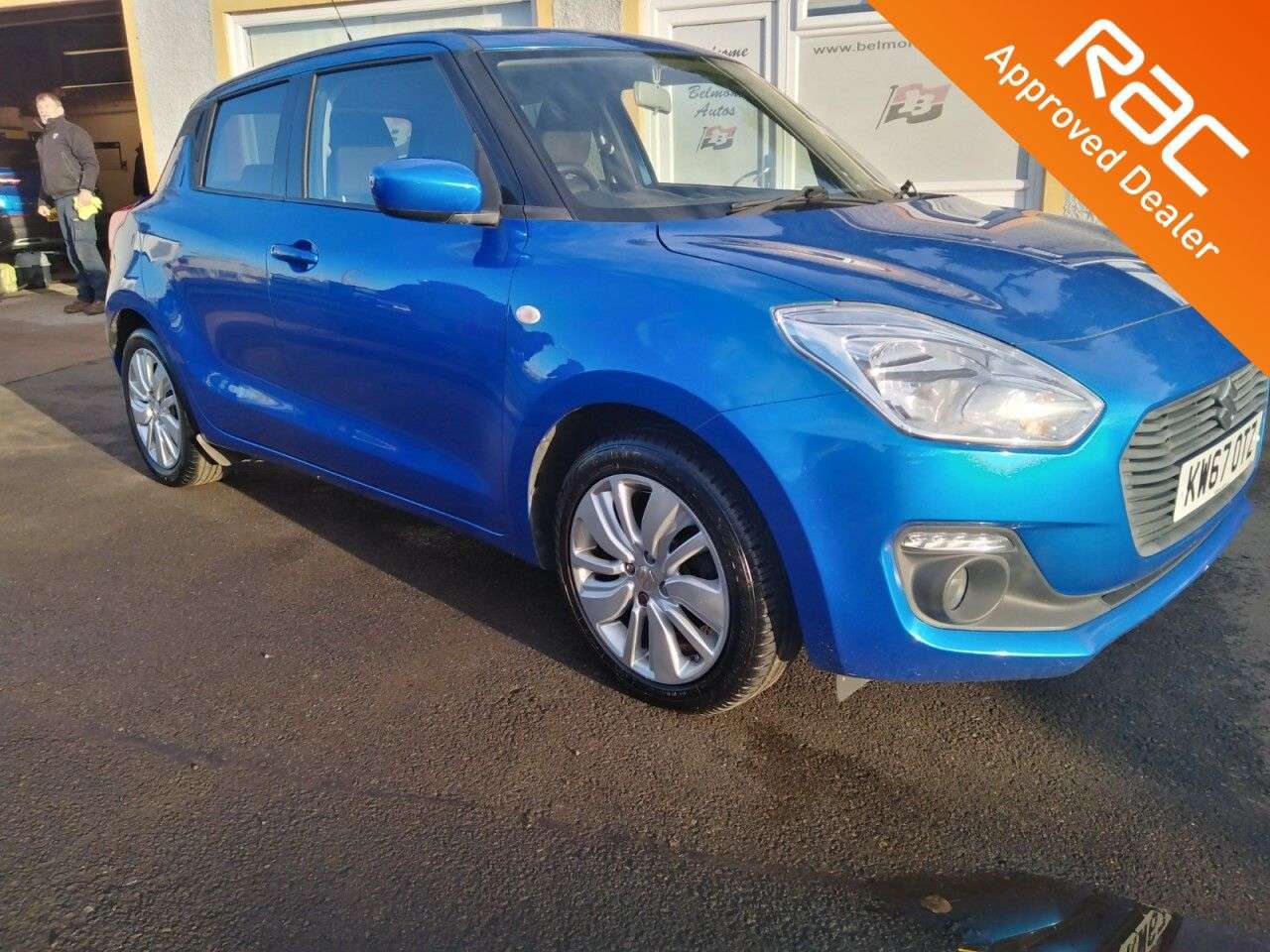 A 2017 SUZUKI SWIFT 1.0 Boosterjet SZ-T Hatchback 5dr Petrol Manual Euro 6 (111 ps) A 2017 SUZUKI SWIFT 1.0 Boosterjet SZ-T Hatchback 5dr Petrol Manual Euro 6 (111 ps)