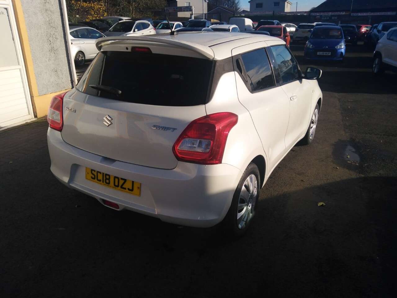 A 2018 SUZUKI SWIFT 1.2 Dualjet SZ3 Hatchback 5dr Petrol Manual Euro 6 (s/s) (90 ps) A 2018 SUZUKI SWIFT 1.2 Dualjet SZ3 Hatchback 5dr Petrol Manual Euro 6 (s/s) (90 ps)