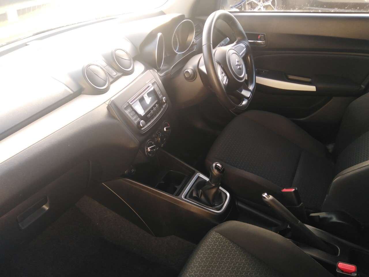 2018 SUZUKI SWIFT 2018 SUZUKI SWIFT