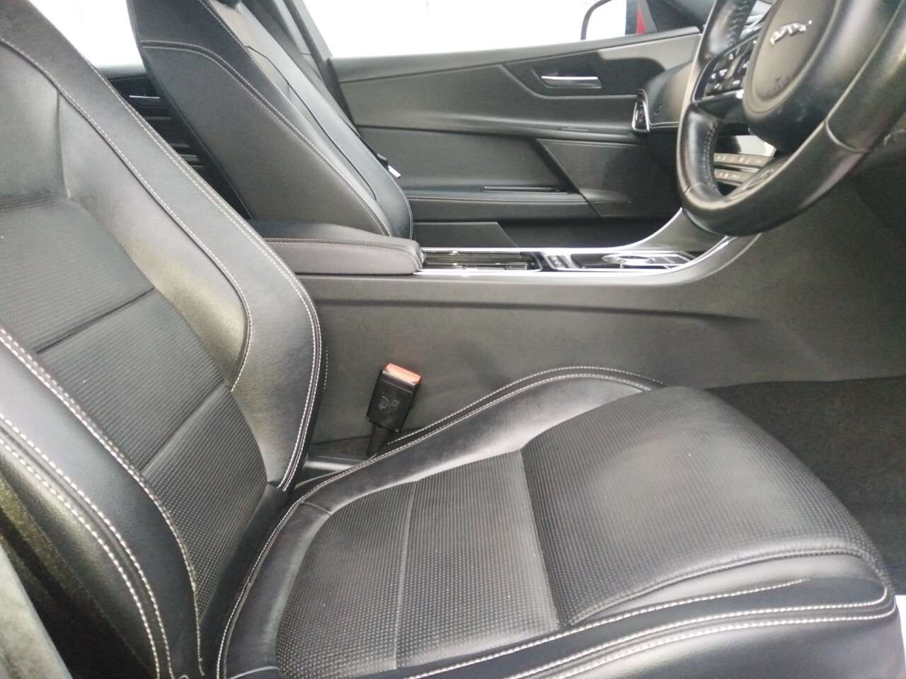 2018 JAGUAR XE 2018 JAGUAR XE