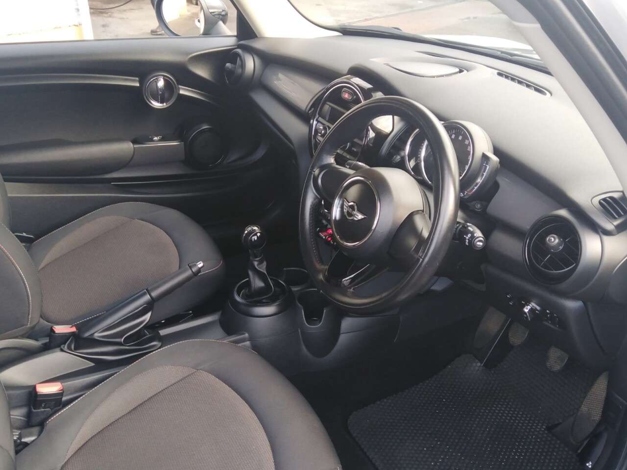 2018 MINI HATCH 2018 MINI HATCH