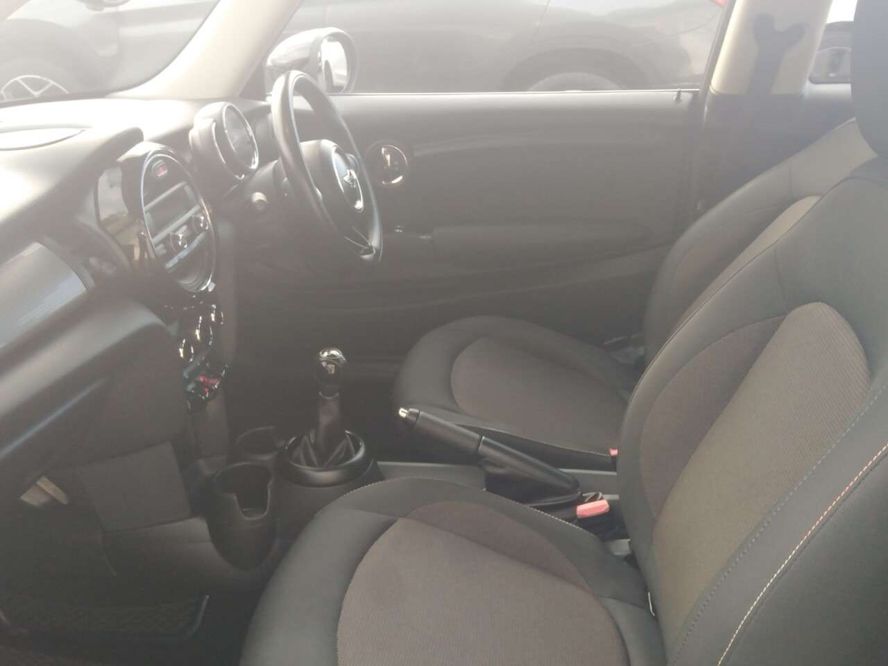 2018 MINI HATCH 2018 MINI HATCH