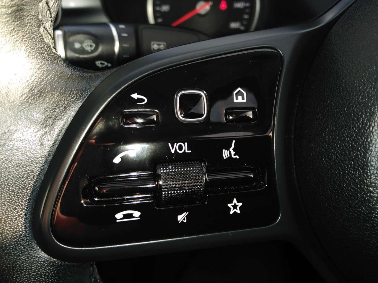 2019 MERCEDES-BENZ C-CLASS 2019 MERCEDES-BENZ C-CLASS