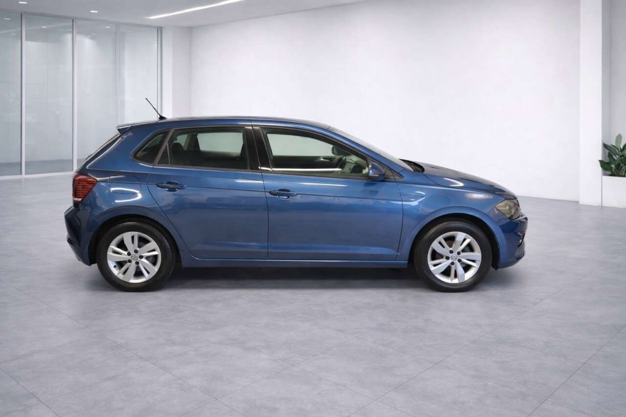 A 2020 VOLKSWAGEN POLO 1.0 TSI GPF SE Hatchback 5dr Petrol Manual Euro 6 (s/s) (95 ps) A 2020 VOLKSWAGEN POLO 1.0 TSI GPF SE Hatchback 5dr Petrol Manual Euro 6 (s/s) (95 ps)
