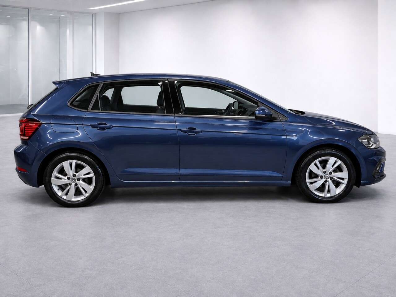 A 2020 VOLKSWAGEN POLO 1.0 TSI GPF SE Hatchback 5dr Petrol Manual Euro 6 (s/s) (95 ps) A 2020 VOLKSWAGEN POLO 1.0 TSI GPF SE Hatchback 5dr Petrol Manual Euro 6 (s/s) (95 ps)