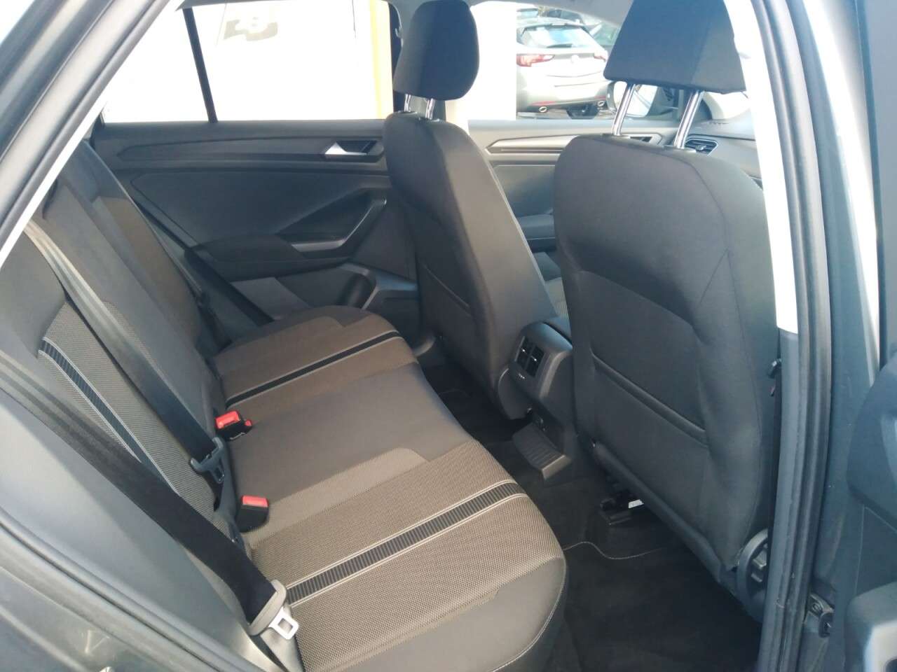 2019 VOLKSWAGEN T-ROC 2019 VOLKSWAGEN T-ROC