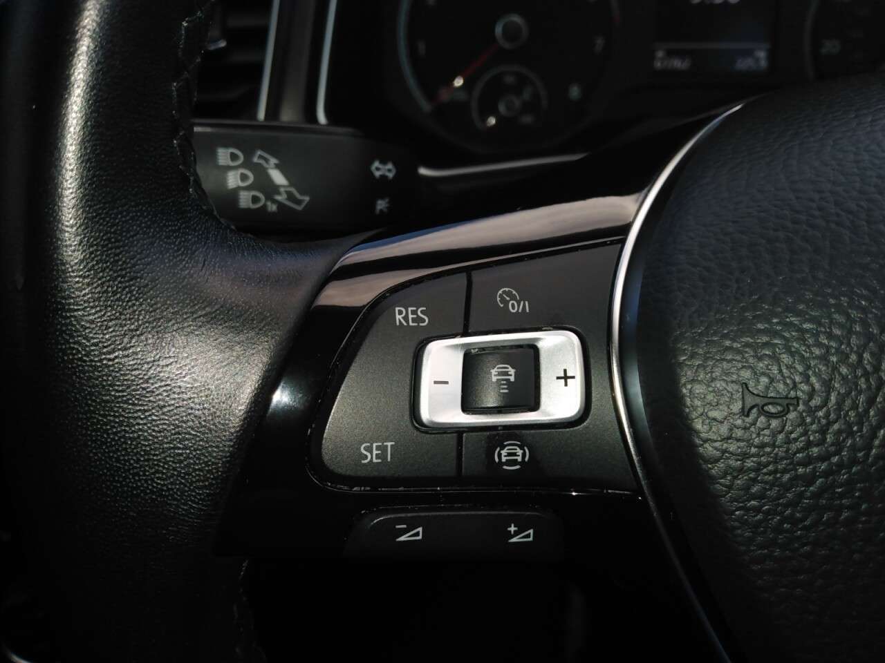 2019 VOLKSWAGEN T-ROC 2019 VOLKSWAGEN T-ROC