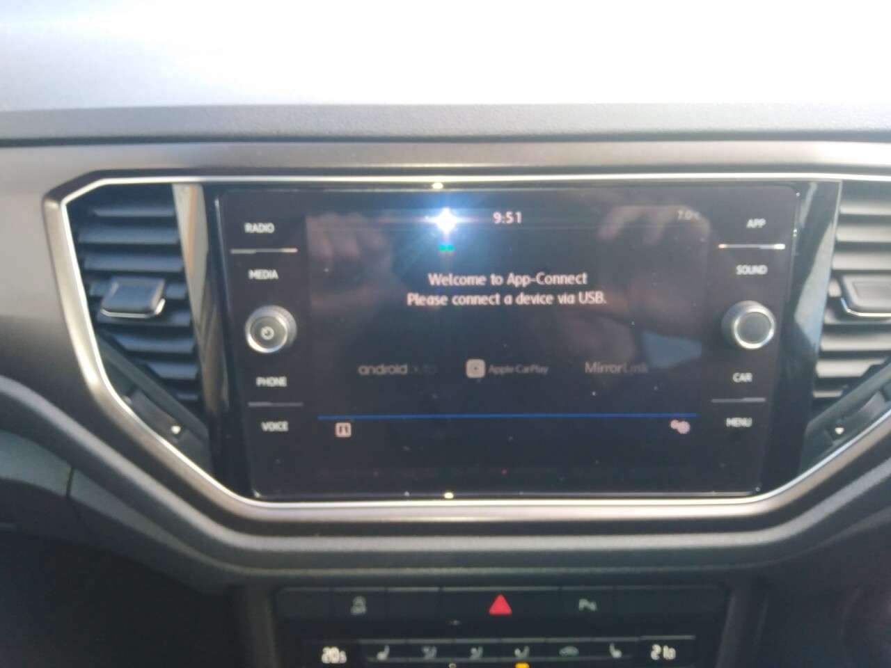 2019 VOLKSWAGEN T-ROC 2019 VOLKSWAGEN T-ROC