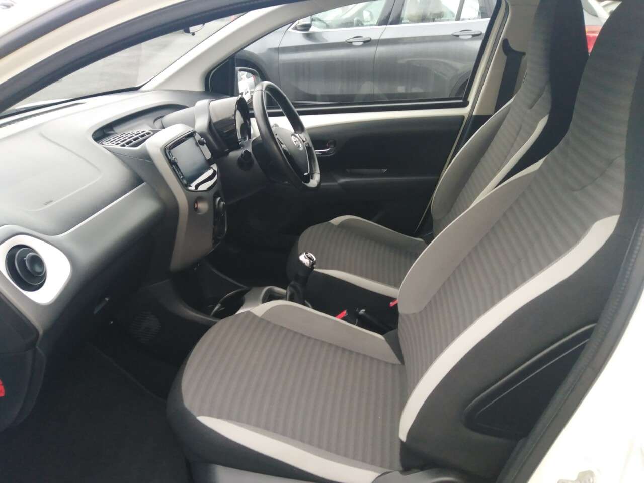 2019 TOYOTA AYGO 2019 TOYOTA AYGO