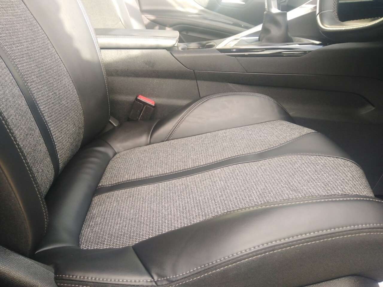 2018 PEUGEOT 3008 2018 PEUGEOT 3008