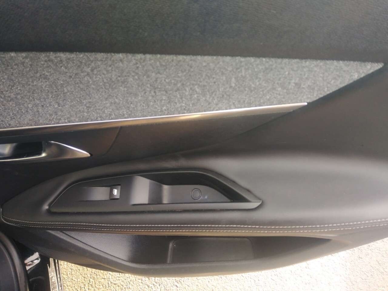 2018 PEUGEOT 3008 2018 PEUGEOT 3008