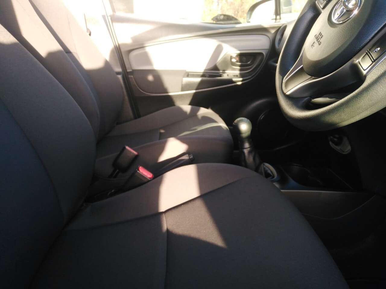 2018 TOYOTA YARIS 2018 TOYOTA YARIS