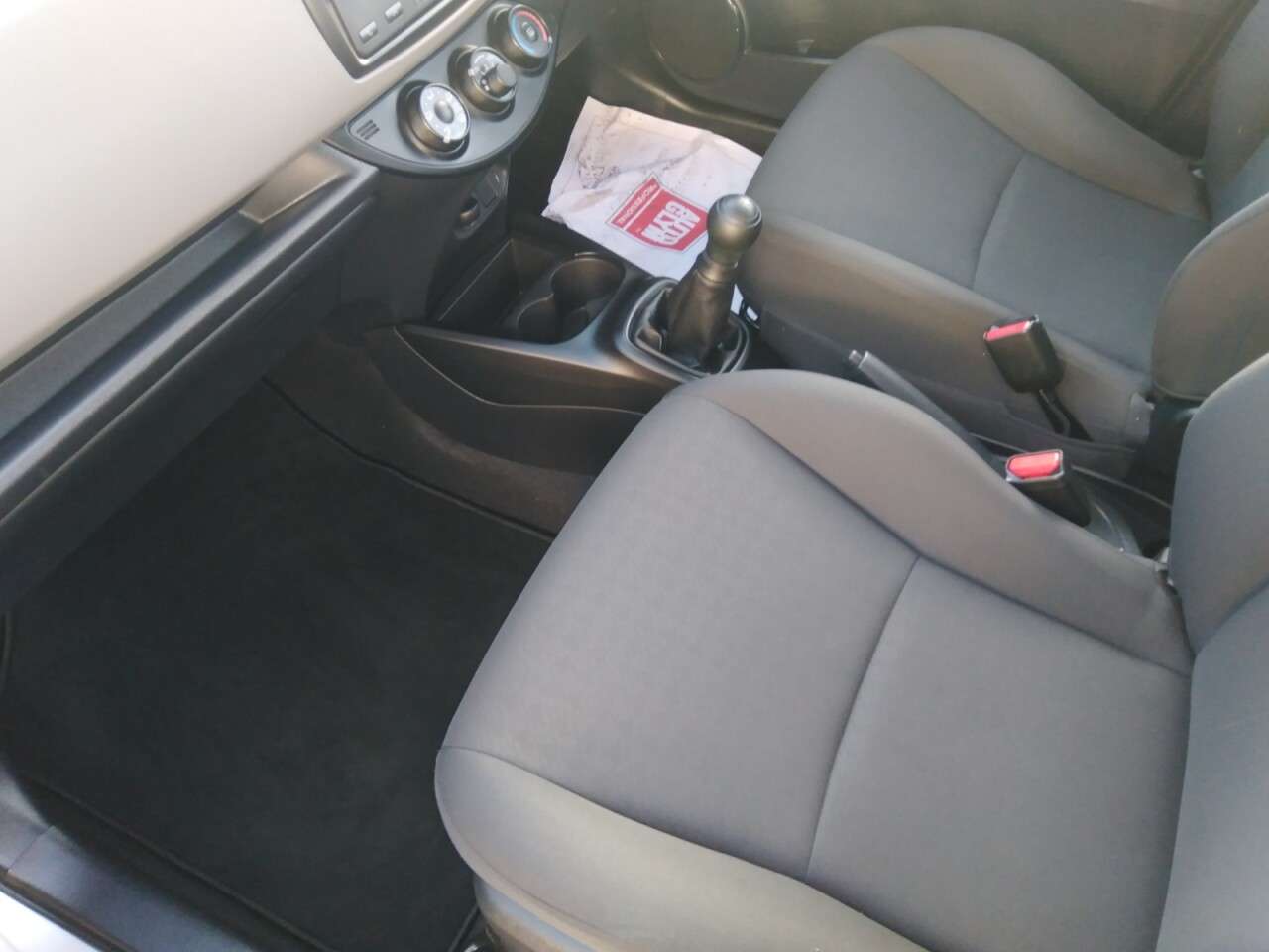 2018 TOYOTA YARIS 2018 TOYOTA YARIS