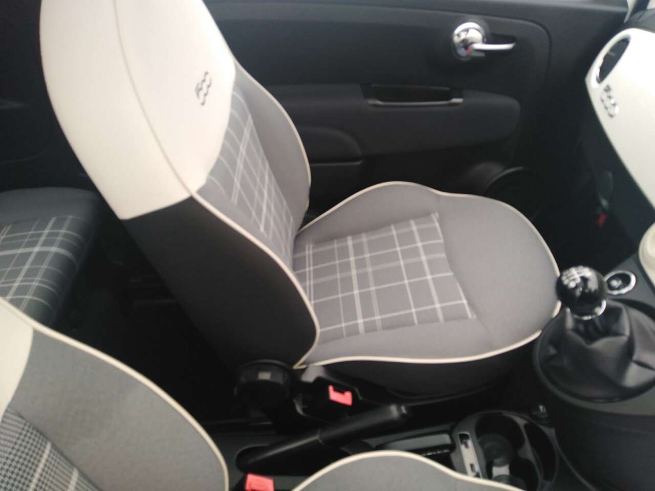 2020 FIAT 500 2020 FIAT 500