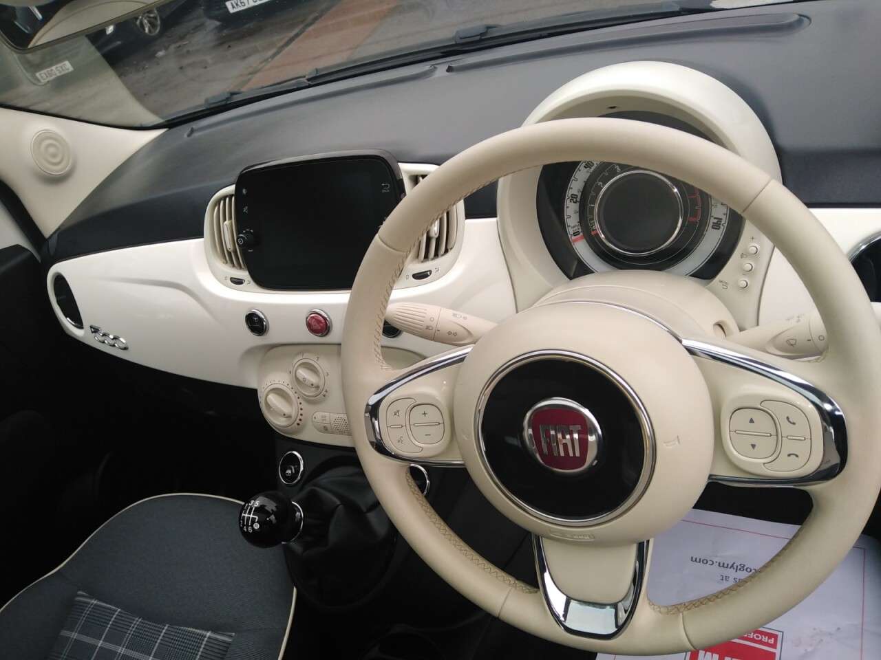 2020 FIAT 500 2020 FIAT 500