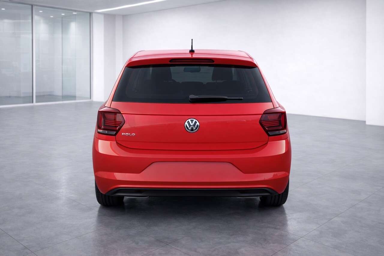 A 2018 VOLKSWAGEN POLO 1.0 TSI GPF SE Hatchback 5dr Petrol Manual Euro 6 (s/s) (95 ps) A 2018 VOLKSWAGEN POLO 1.0 TSI GPF SE Hatchback 5dr Petrol Manual Euro 6 (s/s) (95 ps)