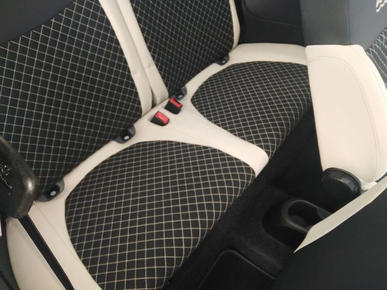 2022 FIAT 500 2022 FIAT 500