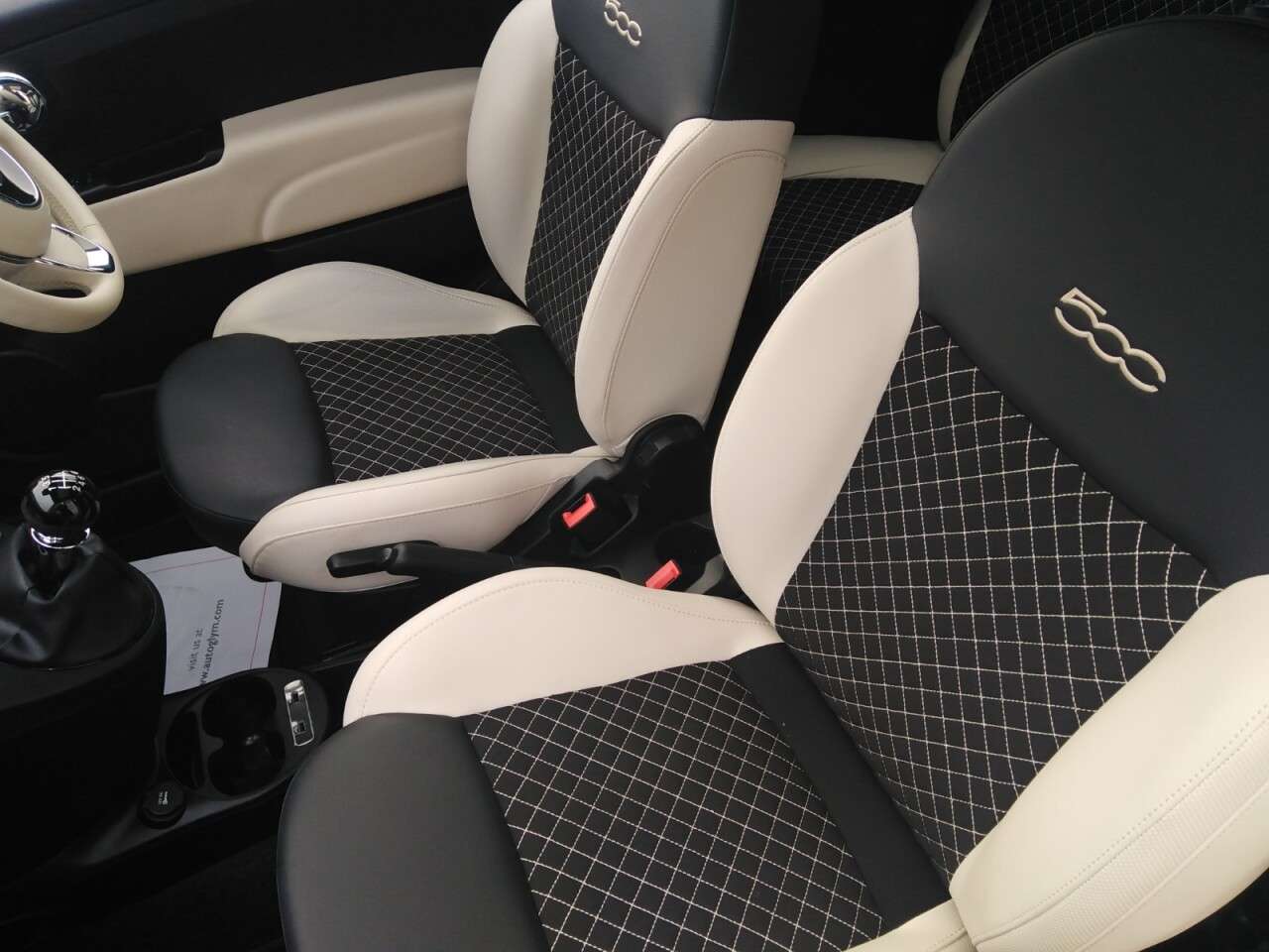 2022 FIAT 500 2022 FIAT 500