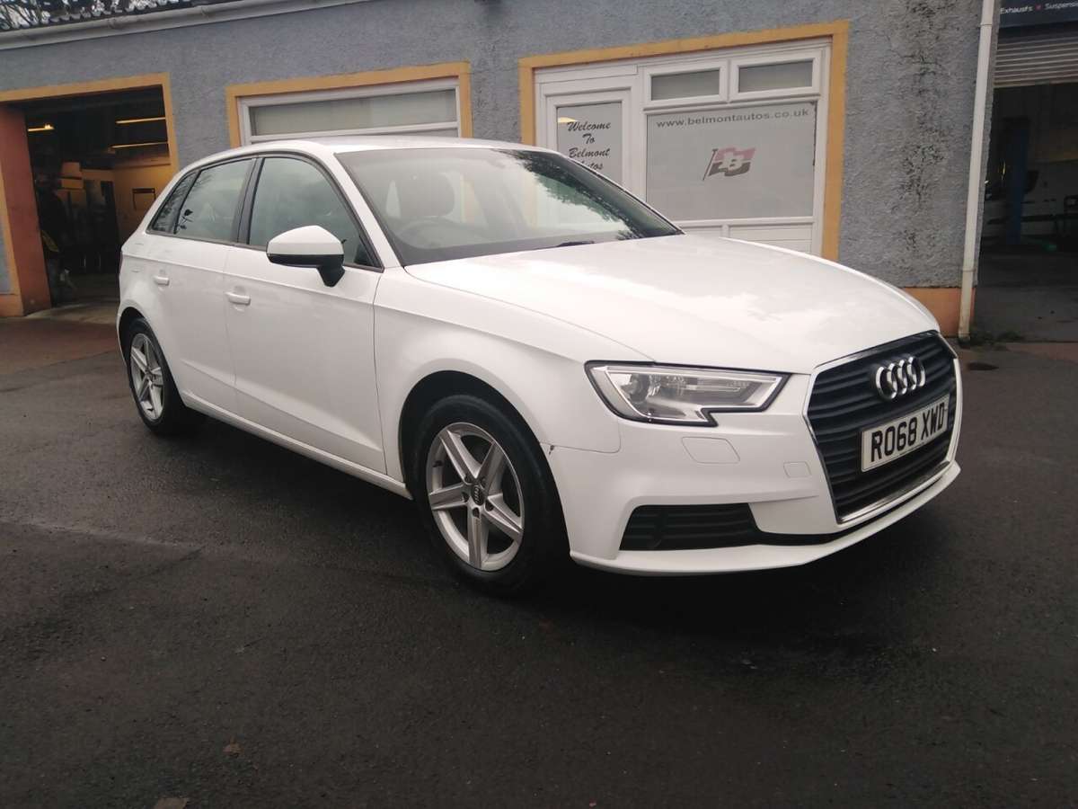 Check out this Audi A3 2018 Diesel Manual