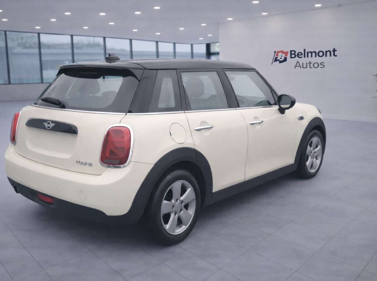 A 2019 MINI HATCH 1.5 Cooper Classic Hatchback 5dr Petrol Manual Euro 6 (s/s) (136 ps) A 2019 MINI HATCH 1.5 Cooper Classic Hatchback 5dr Petrol Manual Euro 6 (s/s) (136 ps)