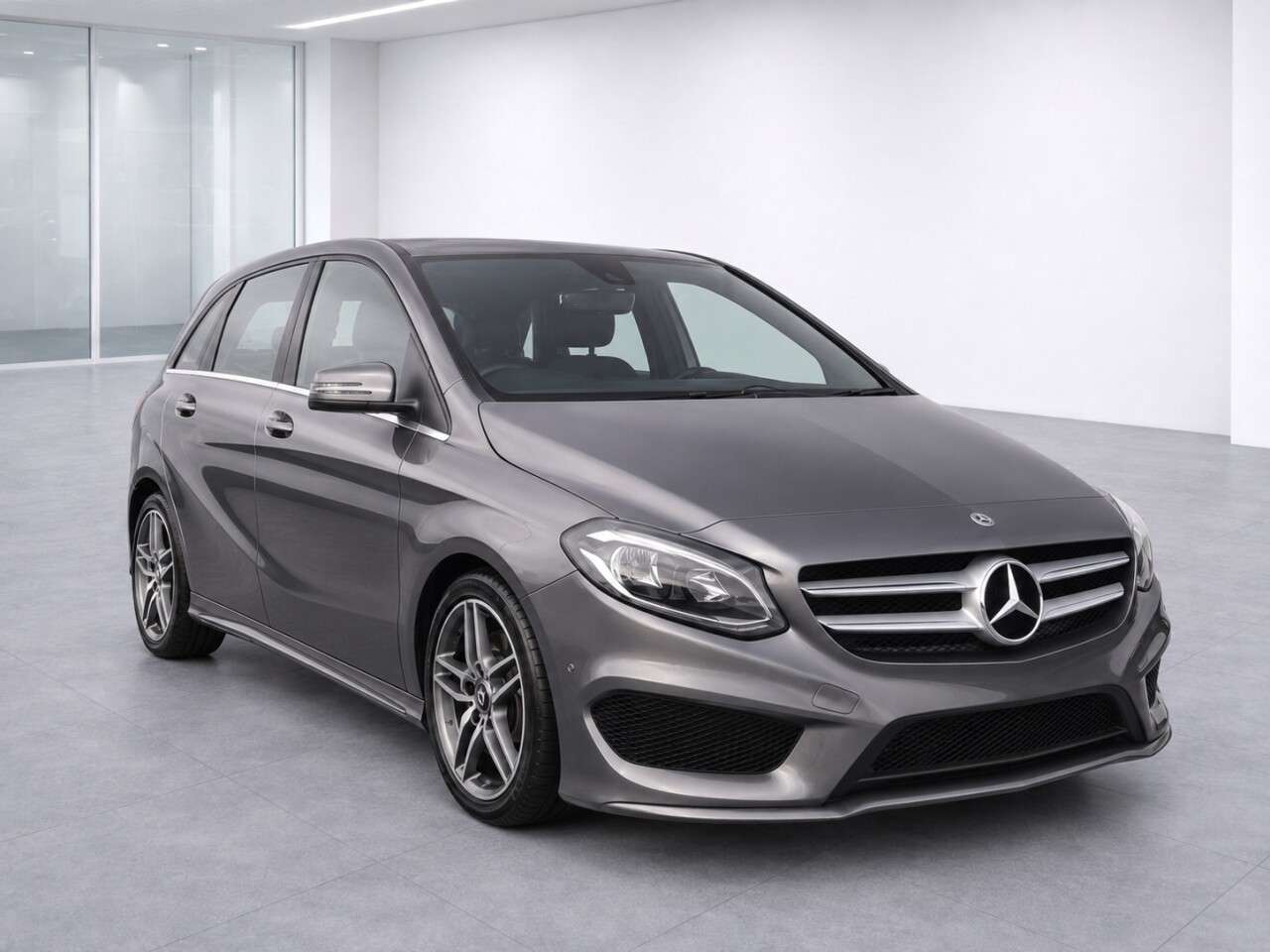 A 2018 MERCEDES-BENZ B CLASS 1.5 B180d AMG Line MPV 5dr Diesel 7G-DCT Euro 6 (s/s) (109 ps) A 2018 MERCEDES-BENZ B CLASS 1.5 B180d AMG Line MPV 5dr Diesel 7G-DCT Euro 6 (s/s) (109 ps)