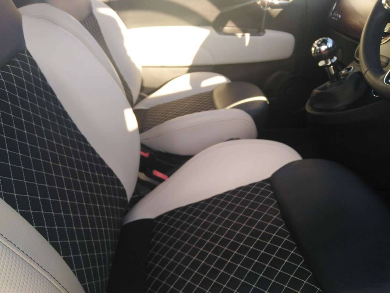 2021 FIAT 500 2021 FIAT 500