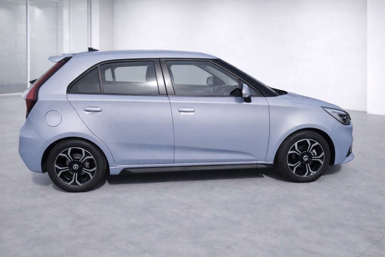 A 2022 MG MG3 1.5 VTi-TECH Exclusive Nav Hatchback 5dr Petrol Manual Euro 6 (s/s) (106 ps A 2022 MG MG3 1.5 VTi-TECH Exclusive Nav Hatchback 5dr Petrol Manual Euro 6 (s/s) (106 ps