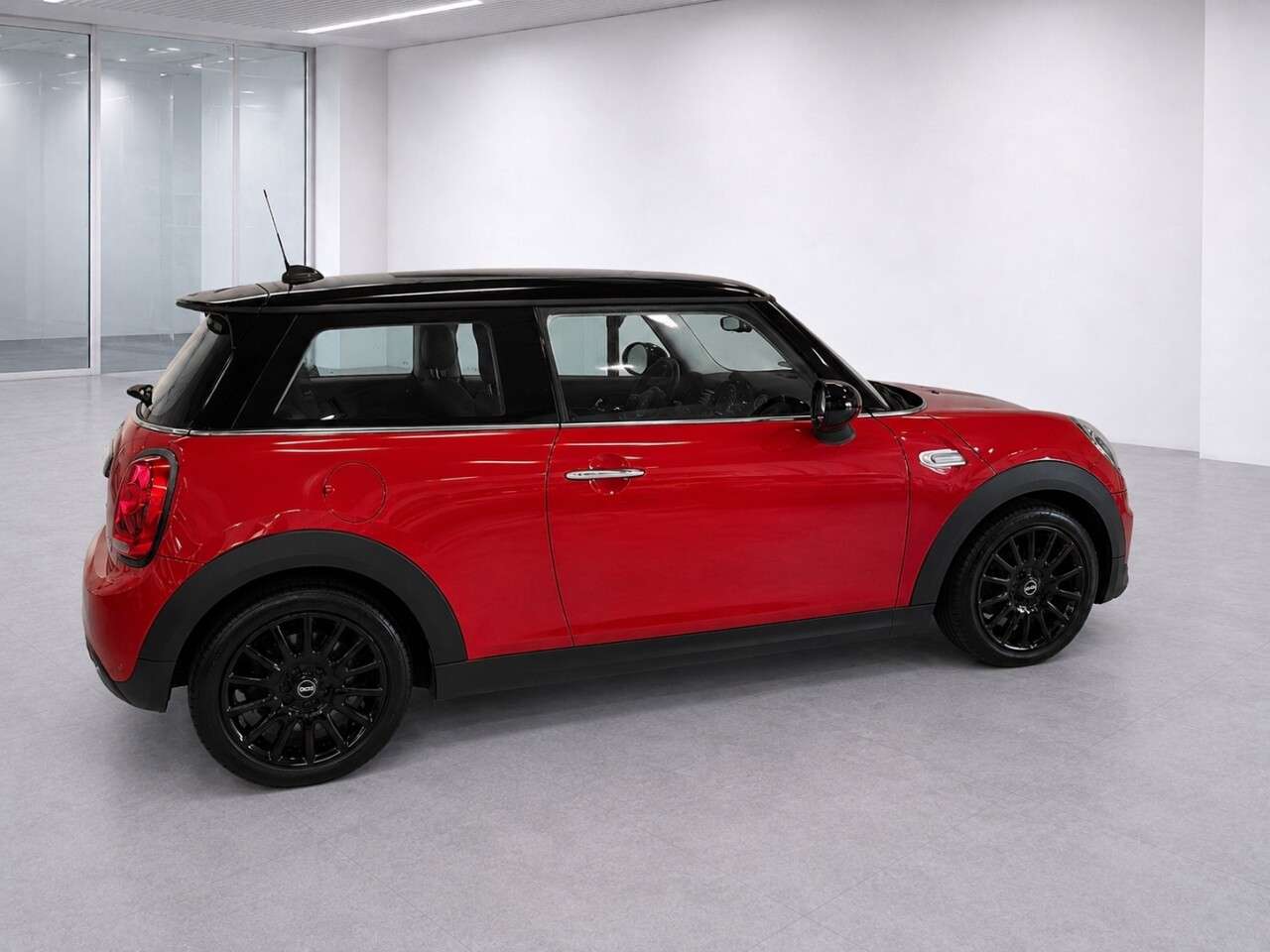 A 2016 MINI HATCH 1.5 Cooper Hatchback 3dr Petrol Manual Euro 6 (s/s) (136 ps) A 2016 MINI HATCH 1.5 Cooper Hatchback 3dr Petrol Manual Euro 6 (s/s) (136 ps)