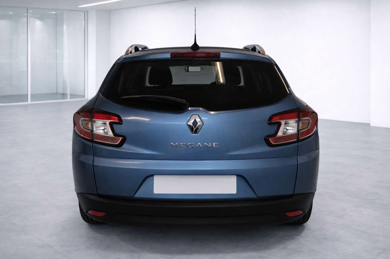 A 2014 RENAULT MEGANE 1.5 dCi ENERGY Dynamique TomTom Sport Tourer 5dr Diesel Manual Euro 5 (s/s) A 2014 RENAULT MEGANE 1.5 dCi ENERGY Dynamique TomTom Sport Tourer 5dr Diesel Manual Euro 5 (s/s)