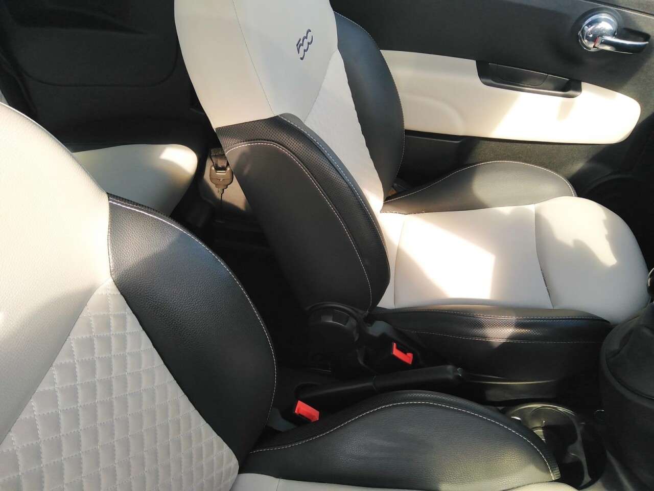 2022 FIAT 500 2022 FIAT 500