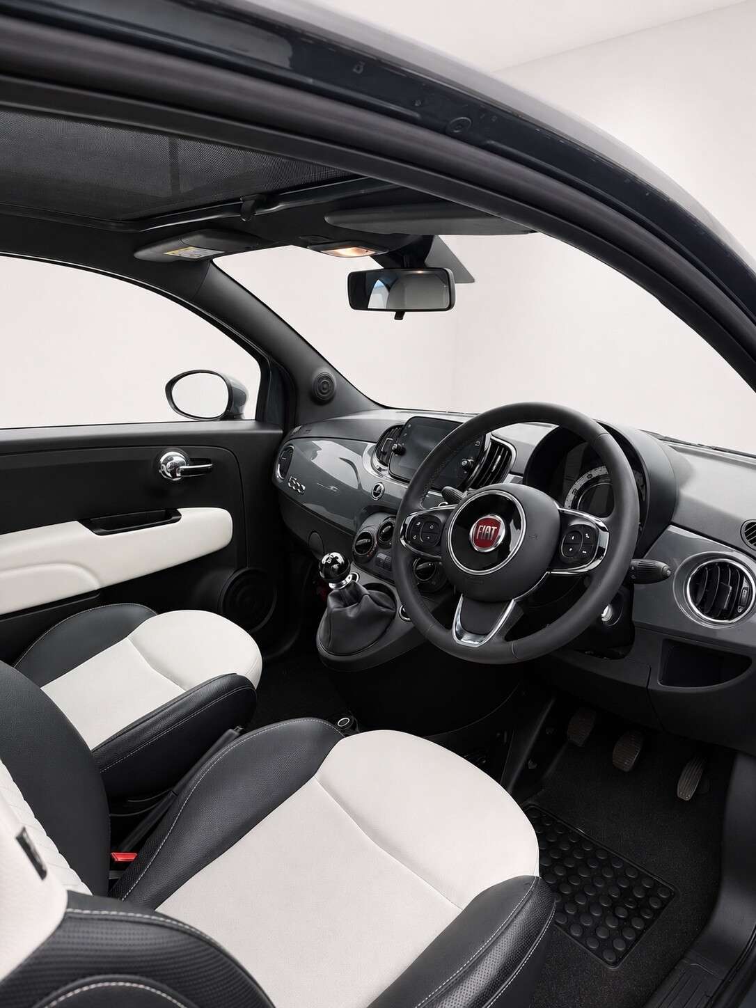 2022 FIAT 500 2022 FIAT 500