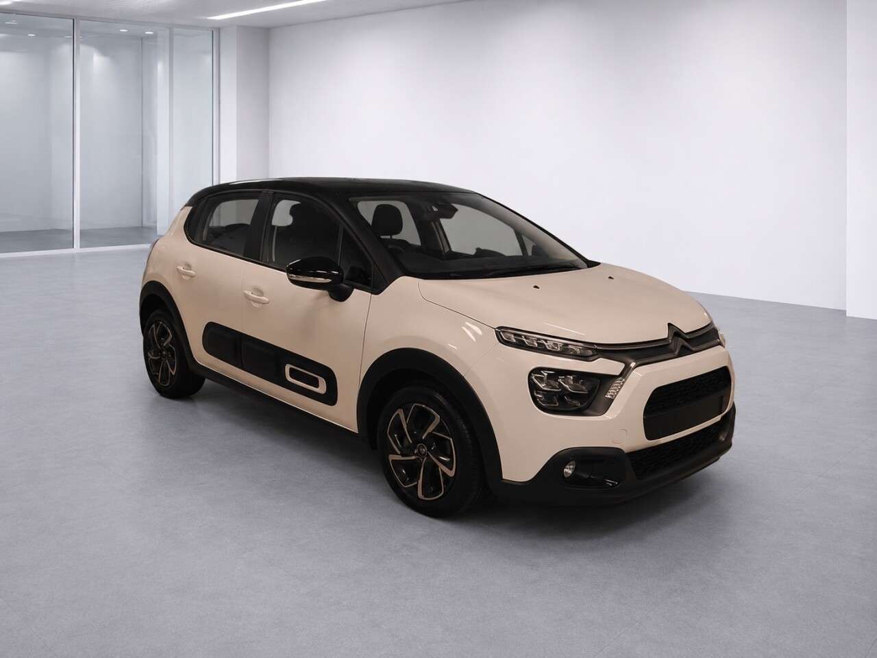 A 2021 CITROEN C3 1.2 PureTech Shine Hatchback 5dr Petrol Manual Euro 6 (s/s) (83 ps) A 2021 CITROEN C3 1.2 PureTech Shine Hatchback 5dr Petrol Manual Euro 6 (s/s) (83 ps)