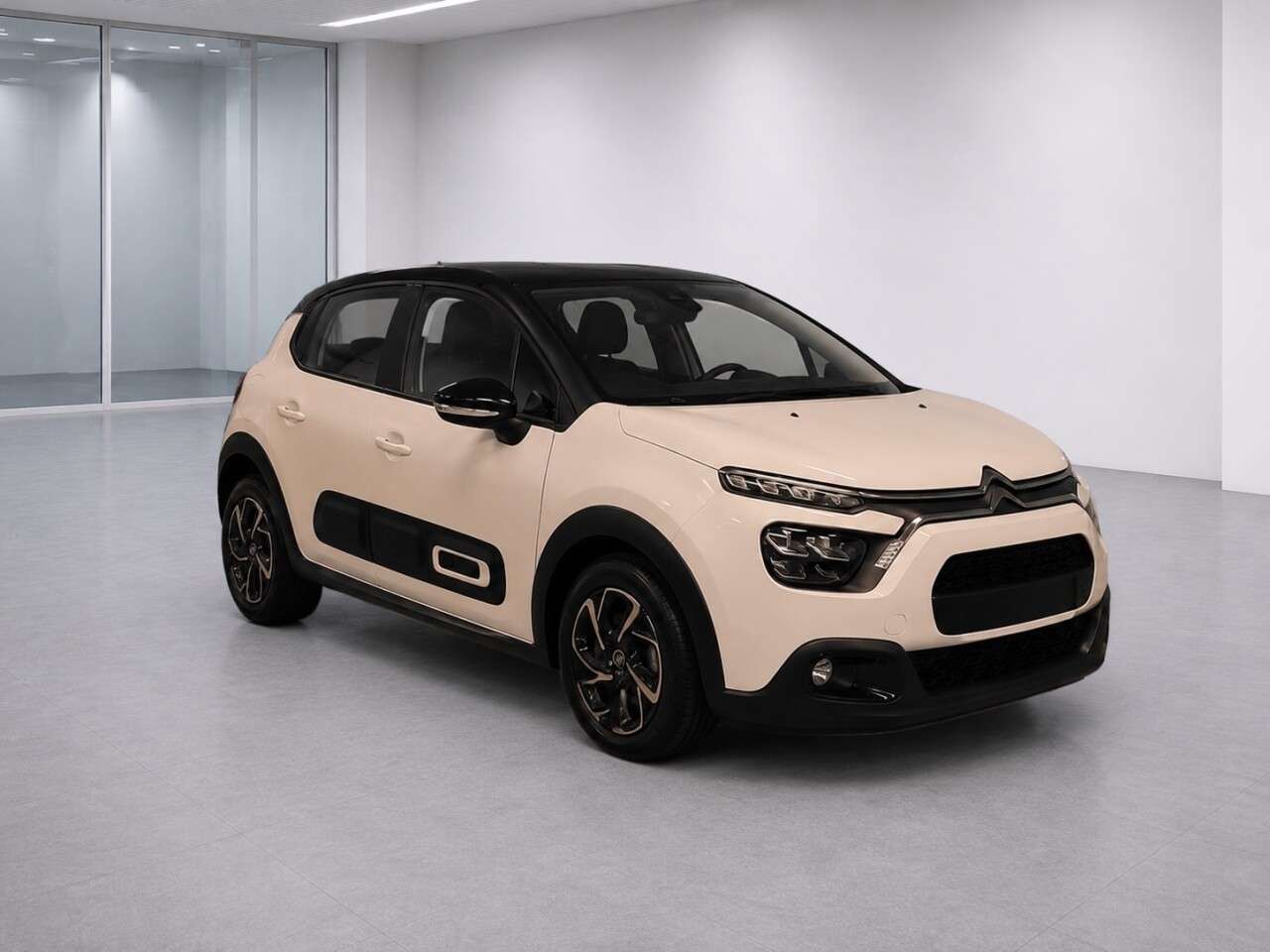 A 2021 CITROEN C3 1.2 PureTech Shine Hatchback 5dr Petrol Manual Euro 6 (s/s) (83 ps) A 2021 CITROEN C3 1.2 PureTech Shine Hatchback 5dr Petrol Manual Euro 6 (s/s) (83 ps)