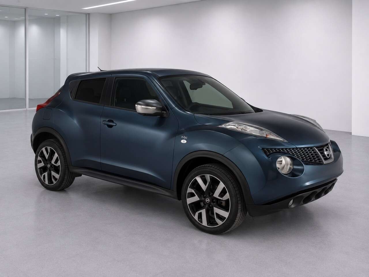A 2014 NISSAN JUKE 1.6 n-tec SUV 5dr Petrol Manual Euro 5 (17in Alloy) (117 ps) A 2014 NISSAN JUKE 1.6 n-tec SUV 5dr Petrol Manual Euro 5 (17in Alloy) (117 ps)