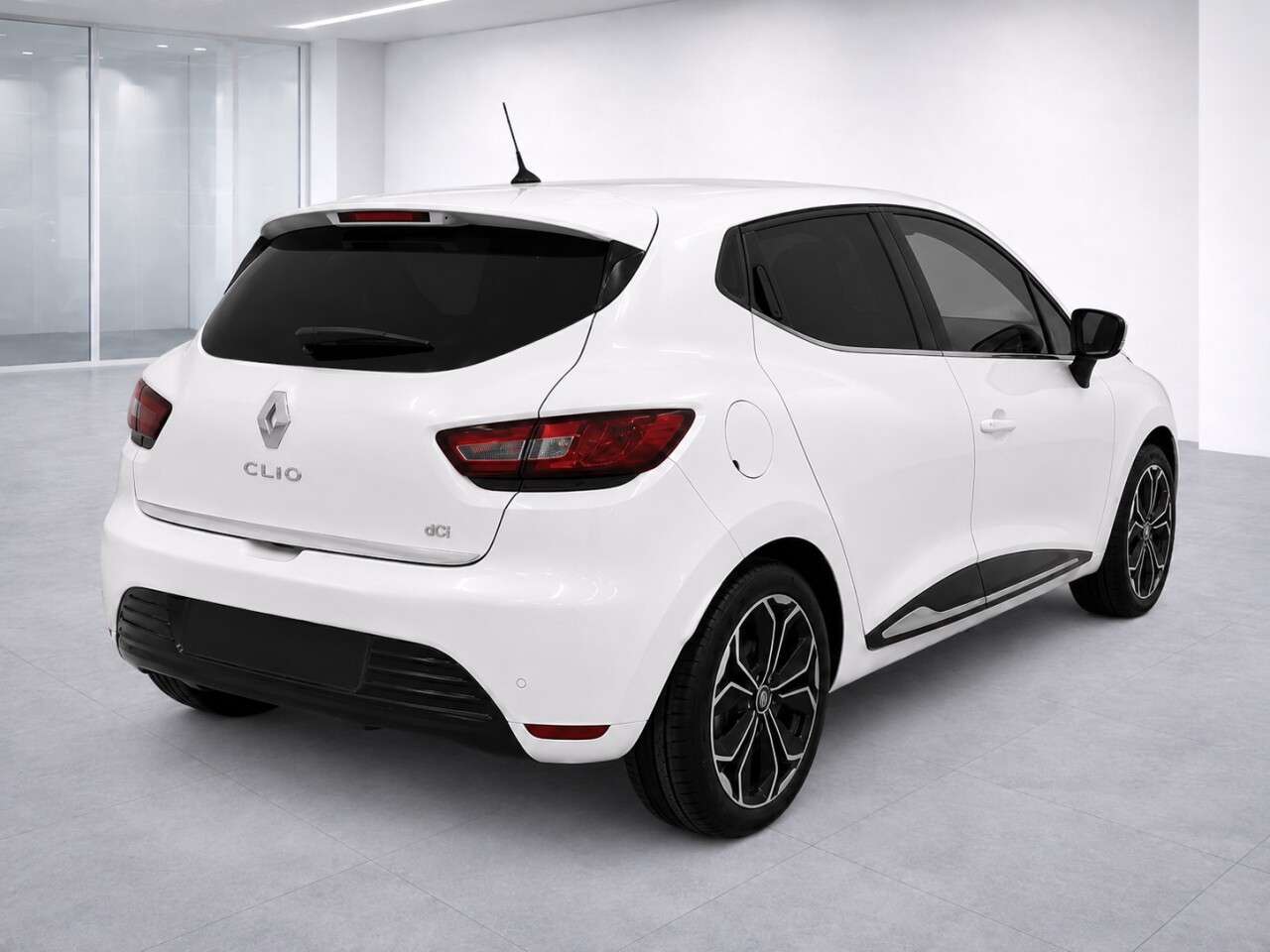 A 2019 RENAULT CLIO 1.5 dCi Iconic Hatchback 5dr Diesel Manual Euro 6 (s/s) (90 ps) A 2019 RENAULT CLIO 1.5 dCi Iconic Hatchback 5dr Diesel Manual Euro 6 (s/s) (90 ps)