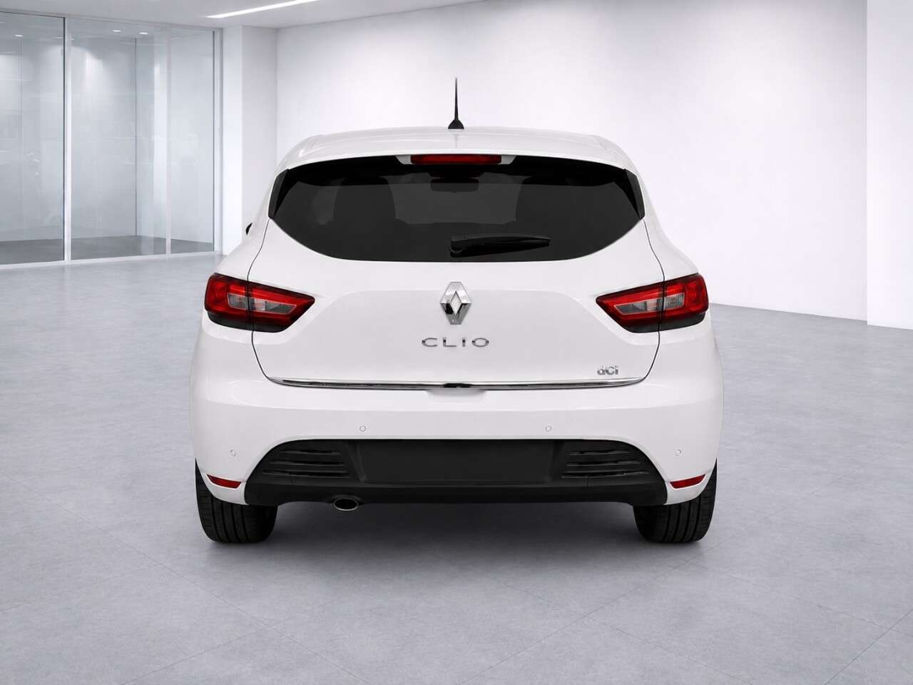 A 2019 RENAULT CLIO 1.5 dCi Iconic Hatchback 5dr Diesel Manual Euro 6 (s/s) (90 ps) A 2019 RENAULT CLIO 1.5 dCi Iconic Hatchback 5dr Diesel Manual Euro 6 (s/s) (90 ps)
