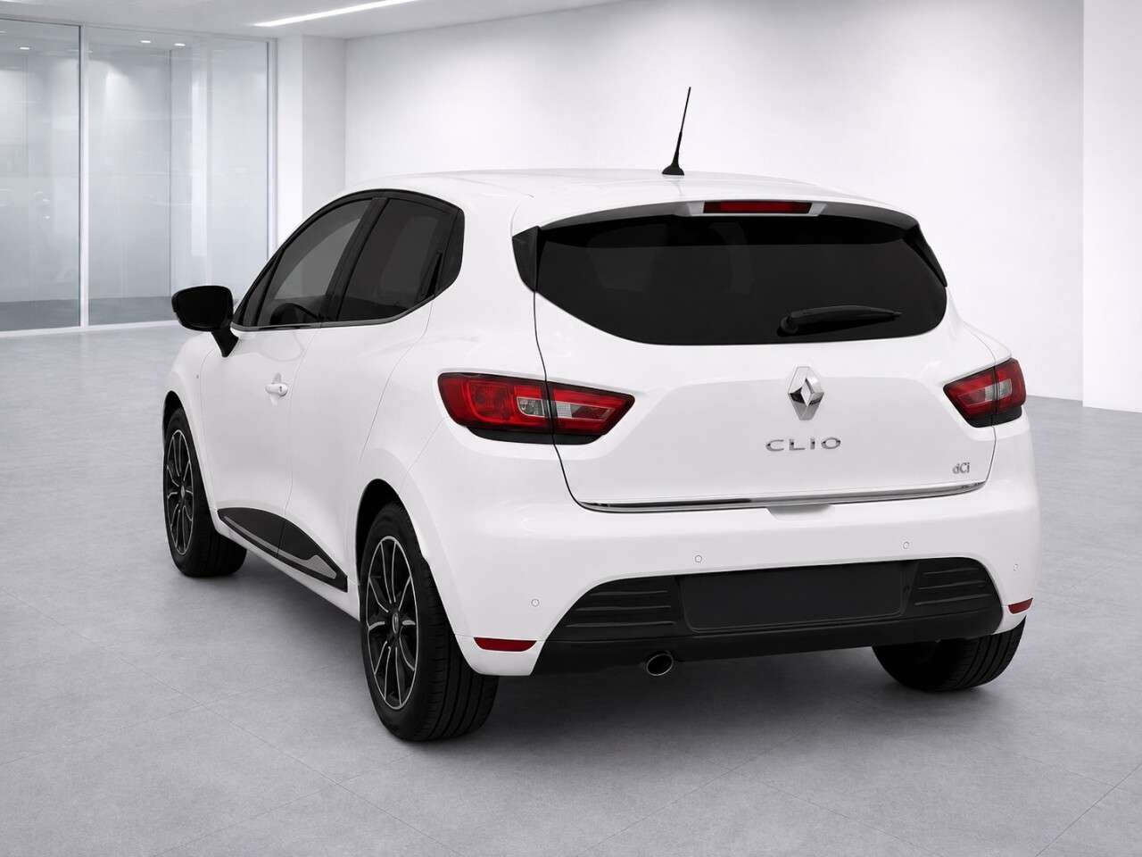 2019 RENAULT CLIO 2019 RENAULT CLIO
