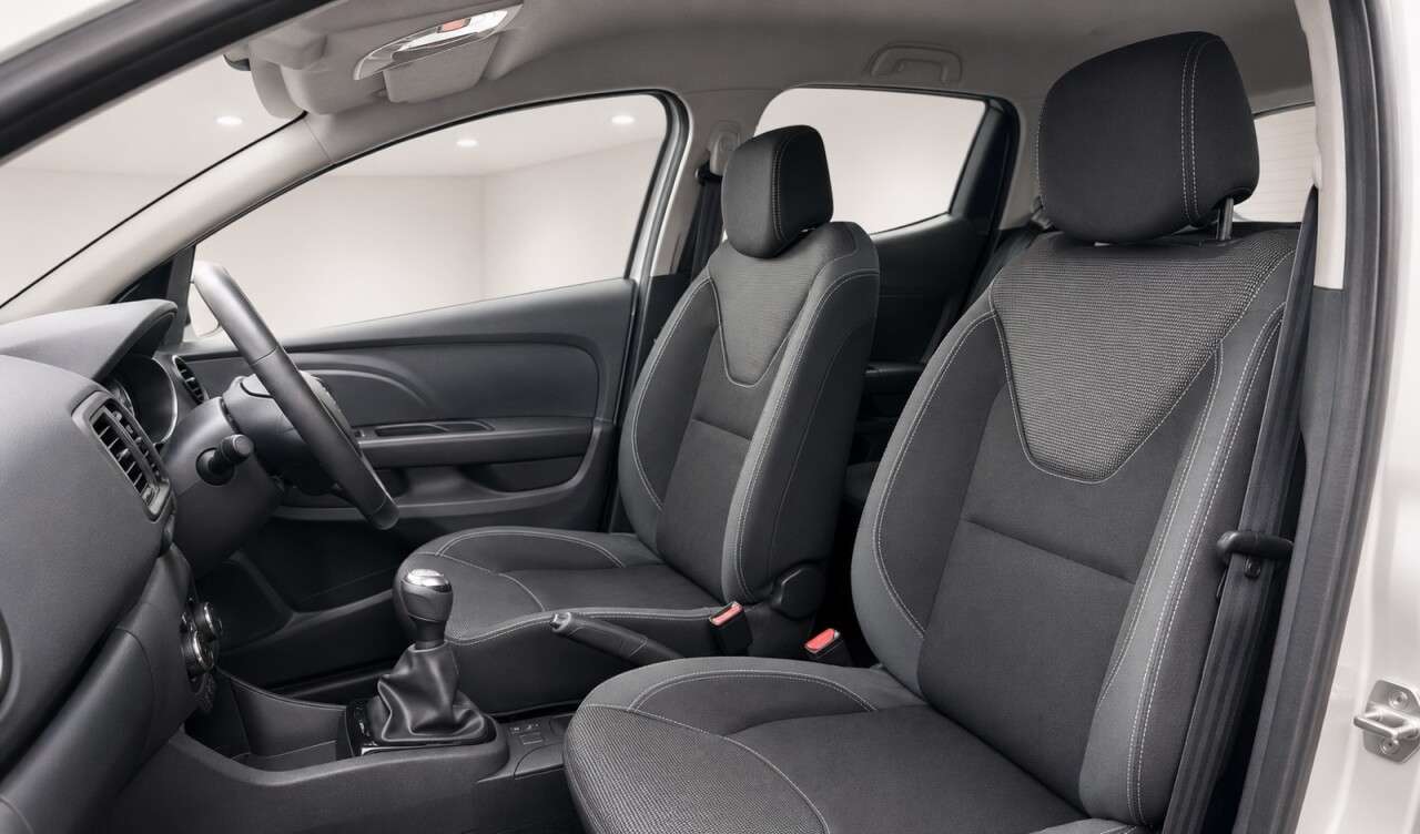 2019 RENAULT CLIO 2019 RENAULT CLIO