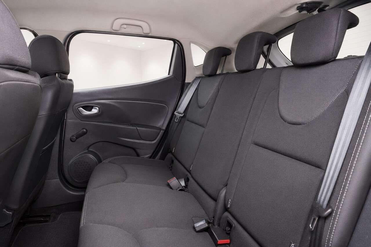 2019 RENAULT CLIO 2019 RENAULT CLIO