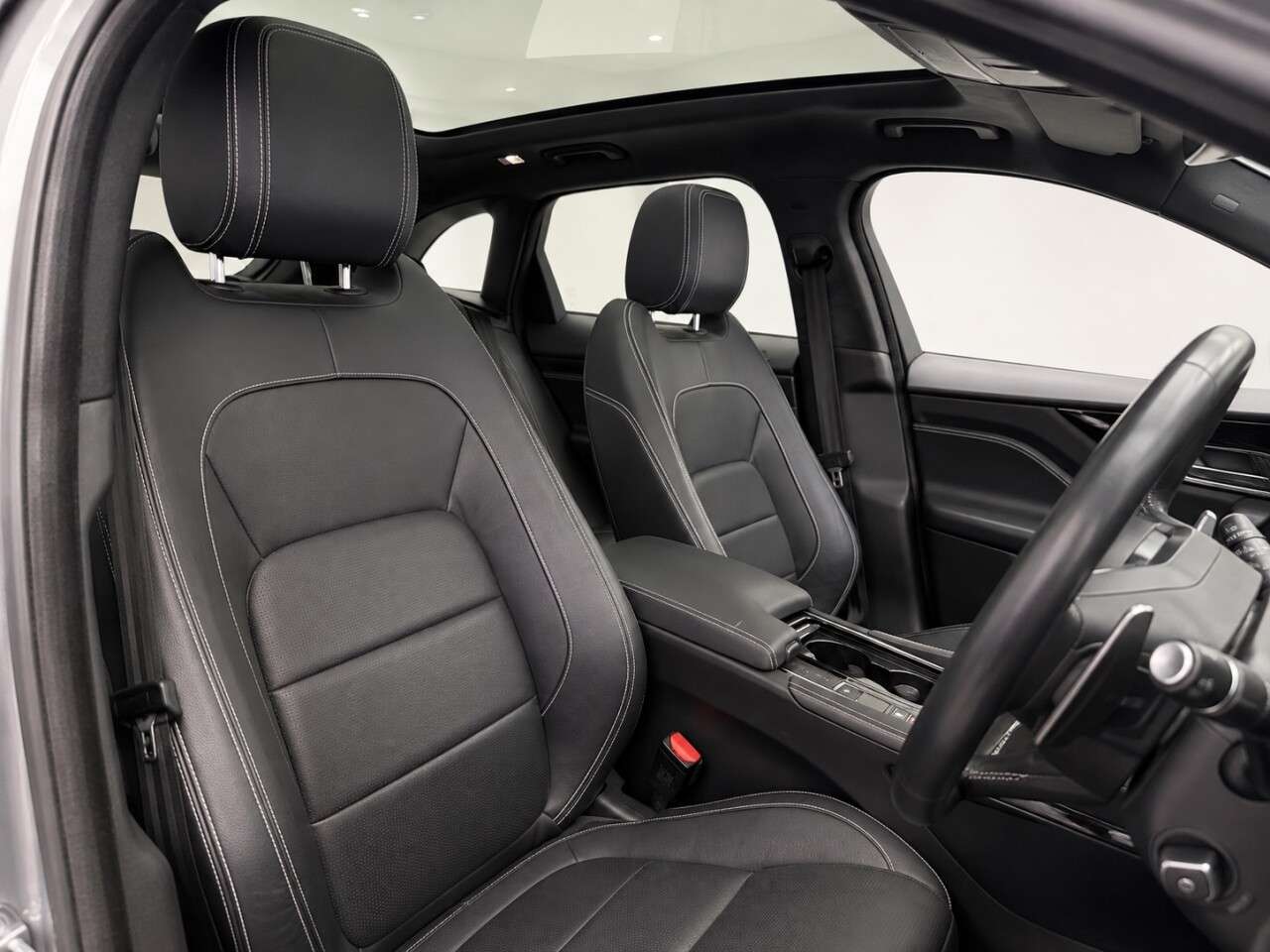 2019 JAGUAR F-PACE 2019 JAGUAR F-PACE