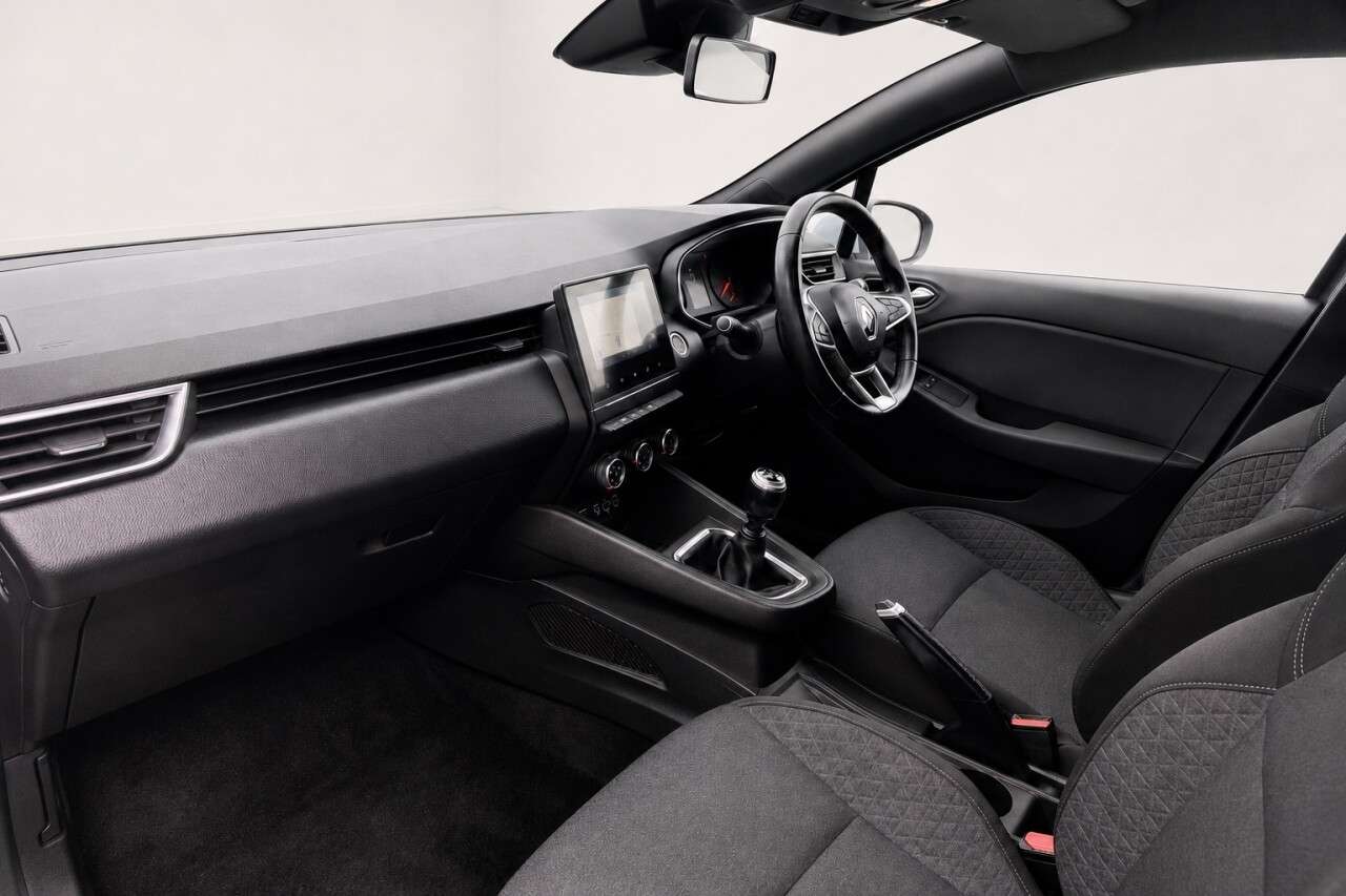 2020 RENAULT CLIO 2020 RENAULT CLIO
