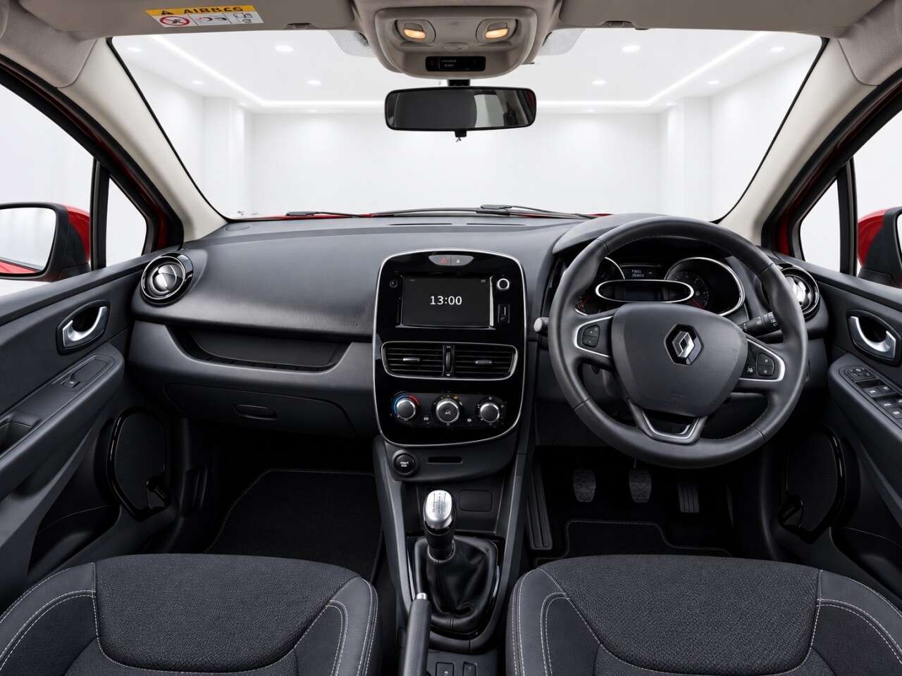 2019 RENAULT CLIO 2019 RENAULT CLIO