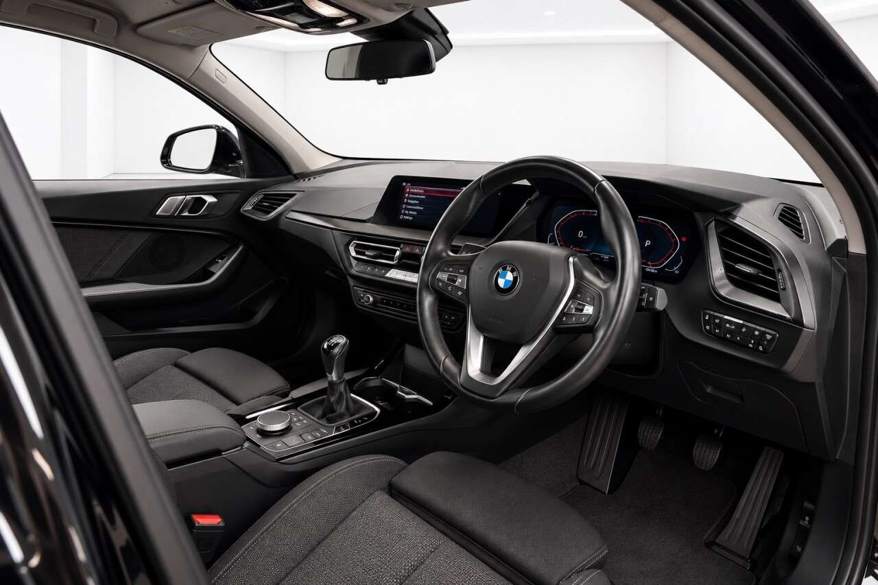 2022 BMW 1 SERIES 2022 BMW 1 SERIES